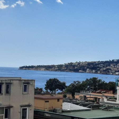 La Casa Di Nettuno Apartment Наполи Екстериор снимка